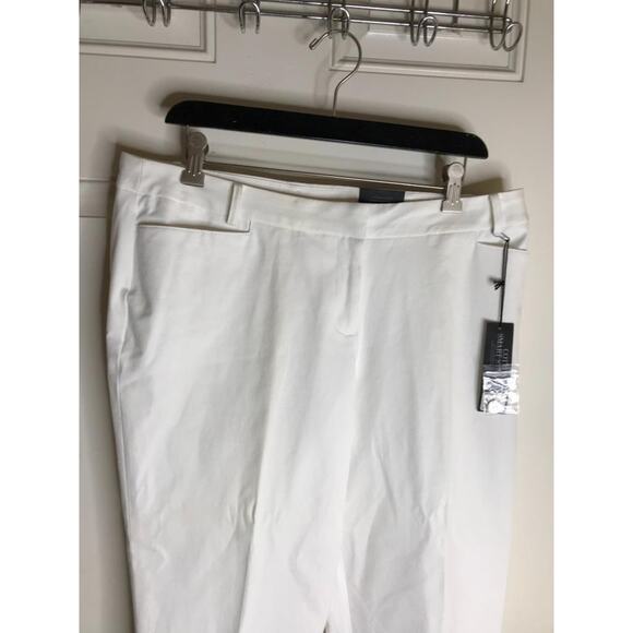 Lane Bryant Women's The Lena Moderately Curvy Fit Crop Pants White ~ Size 14 - Picture 2 of 6